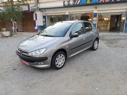 Peugeot 206 2004 LOOK