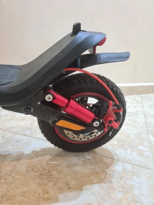 Trottinette électrique Urbanglide 100 shark lite