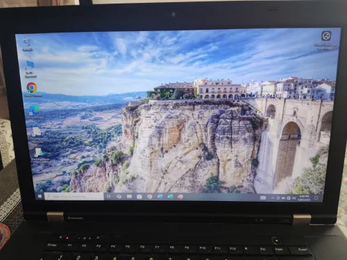 Lenovo lil bi3