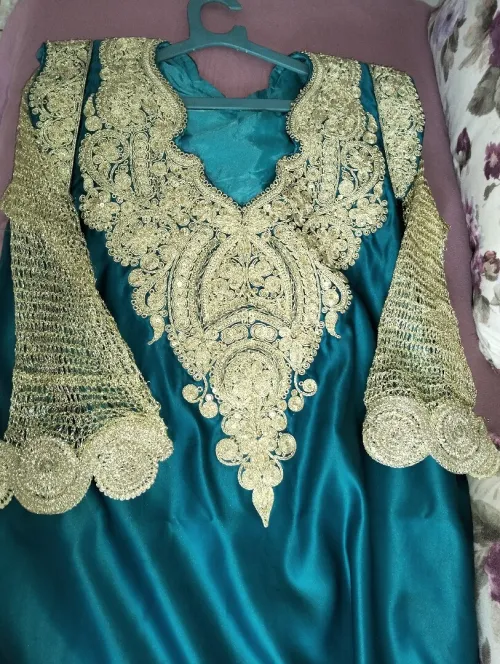 Robe annabi canstantinoise