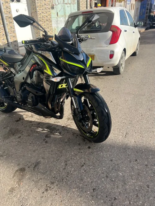 Kawazaki Z1000 r édition 2018