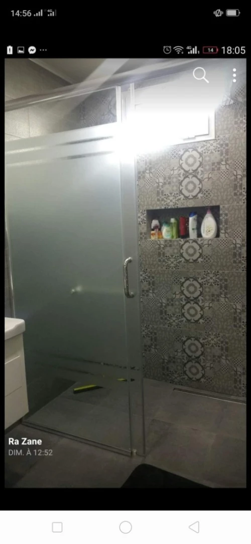 cabine de douche inox rompe escalier