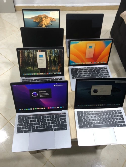 Mac book pro. 2017-18-19-20 Mac book Air 