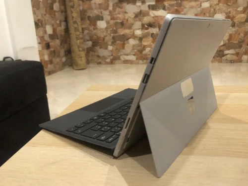 Microsoft Surface pro 4
