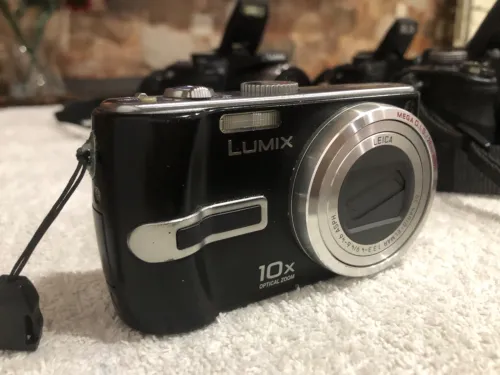 Panasonic Lumix g1 / Lumix Fz 45-38-18-Tz3