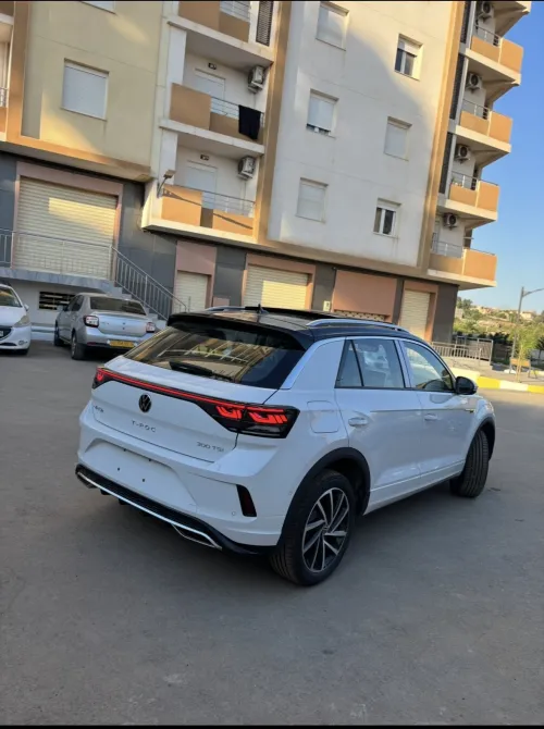 Volkswagen T-Roc 2025 R- Line Edition 