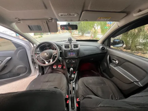 Renault Symbol 2018 3350