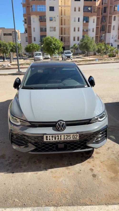 Volkswagen Golf 8 2025 8.5 edition black