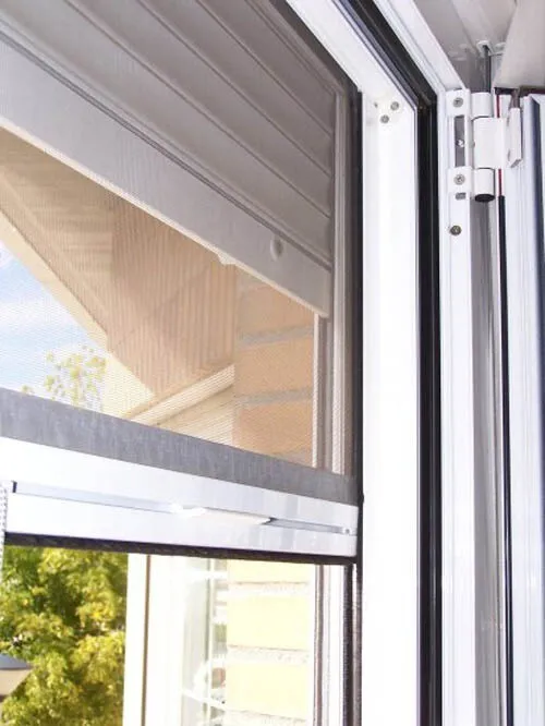 Moustiquaire aluminium