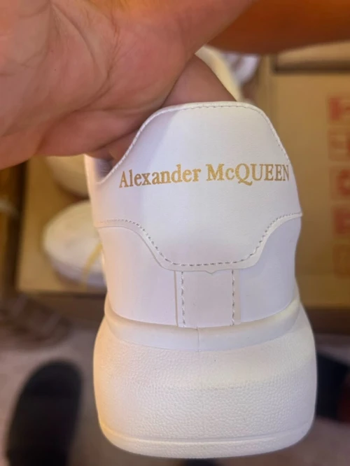 حذاء Alexander McQueen