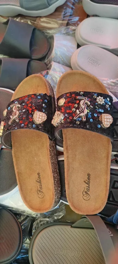 Sandales