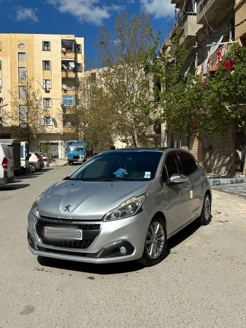 Peugeot 208 2019 Allure Facelift