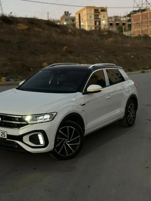 Volkswagen T-Roc 2025 R-Line 