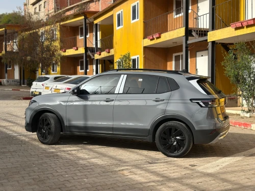 Volkswagen Tahru 2026 Volkswagen THARU 2026 Xr Full