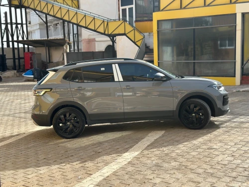 Volkswagen Tahru 2026 Volkswagen THARU 2026 Xr Full