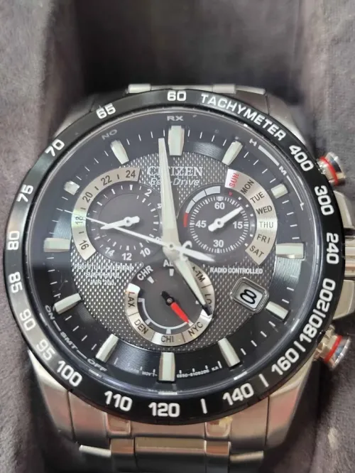 Montre Citizen Ecodrive Perpetual calendar AT 