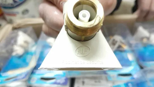 Robinet à gaz avec clapet anti-retour Français روبيني غاز فيه كلابي انتيروتور فرنسي اصلي سلعه كابا 