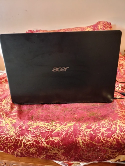 PC portable ACER Extensa 15 (EX215-52-517E)