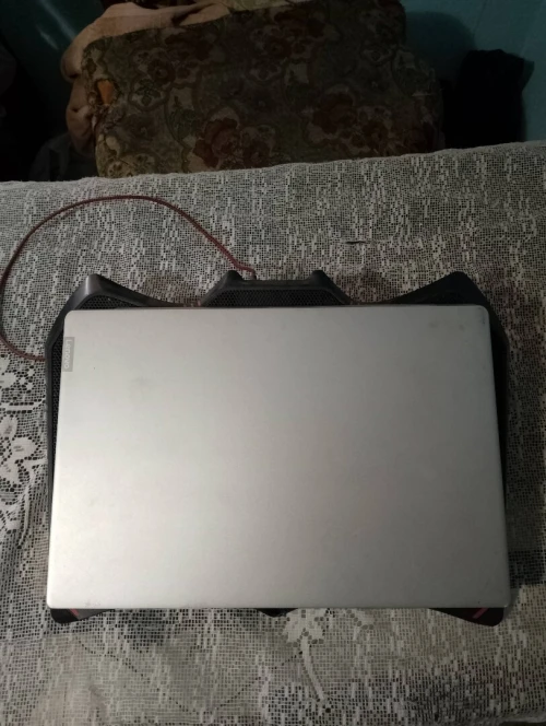 Lenovo ideapad 330s ram 20GB  i7 8550u 8th Gen disque 1TB-hdd-disque 512GB ssd/fih mosa3ada atoni soma