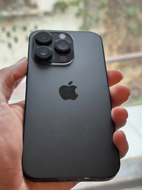 Iphon 14 pro Iphon 14 pro