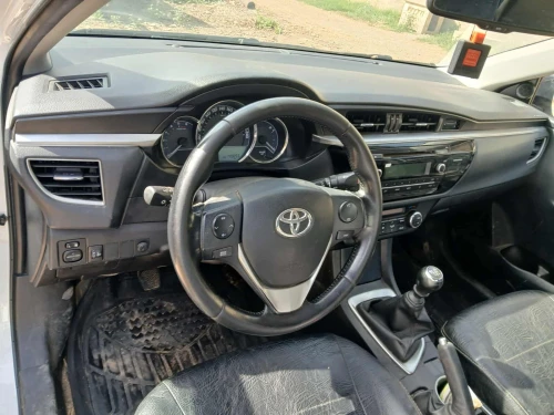 Toyota Corolla 2015 Executive 
