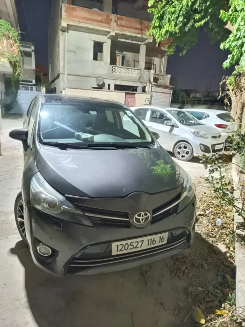 Toyota Verso 2016 