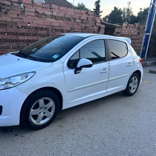 Peugeot 207 2011 Allure