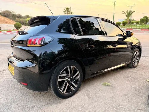 Peugeot 208 2022 Allure Facelift