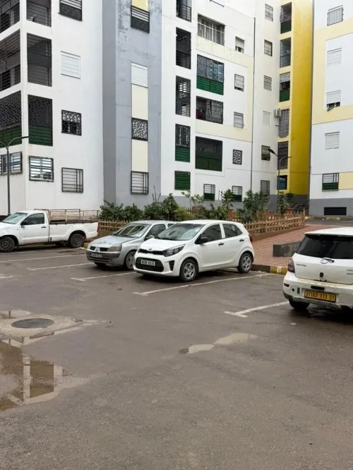 Vente Appartement F4 Mostaganem Mezghrane