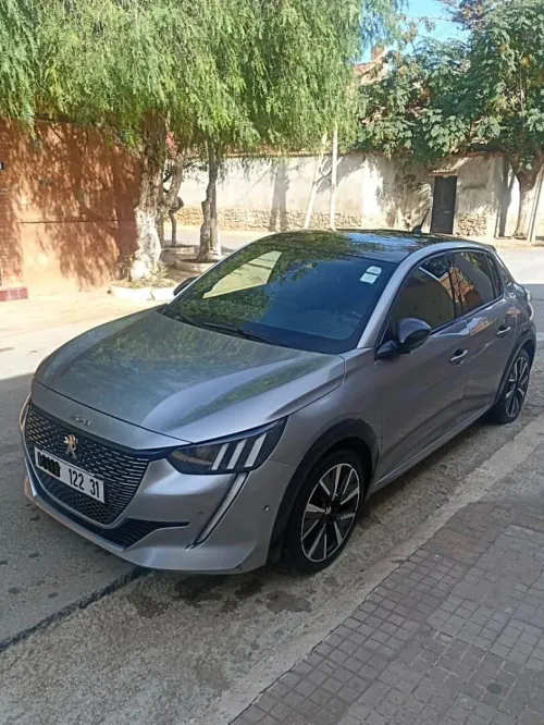 Peugeot 208 2022 GTi