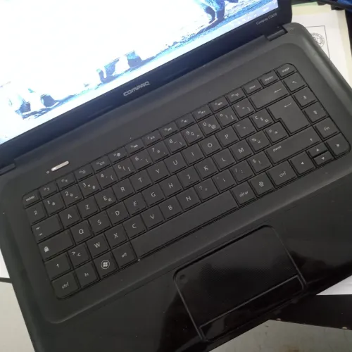 Beau laptop HP CQ58,  AMD,  500 Go HDD,  04 Go de RAM,  bonne batterie,