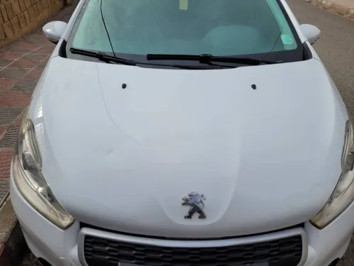Peugeot 208 2013 Access