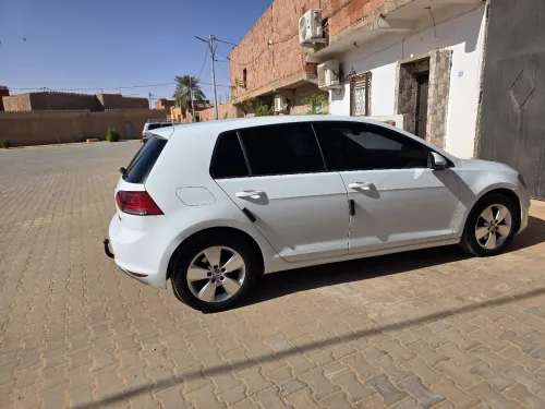 Volkswagen Golf 7 2014 Trendline +