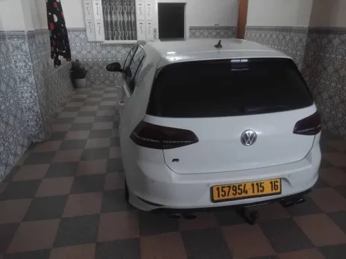 Volkswagen Golf 7 2015 R