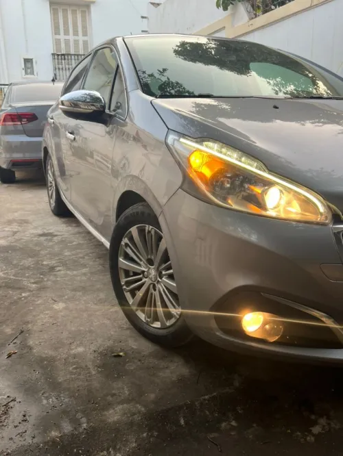 Peugeot 208 2019 Allure Facelift