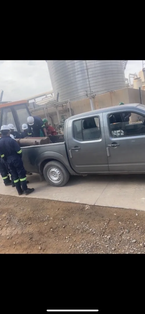 Location pick up et toute type de véhicule , engins, et camion 