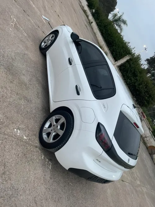 Peugeot 208 2022 Fluck