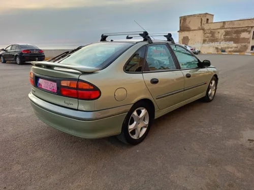 Renault Laguna 1 1999 Laguna 1