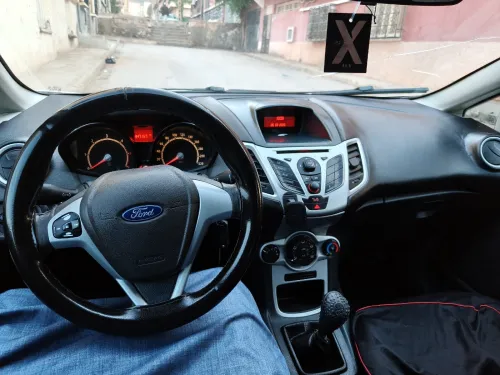 Ford Fiesta 2013 Trend Look