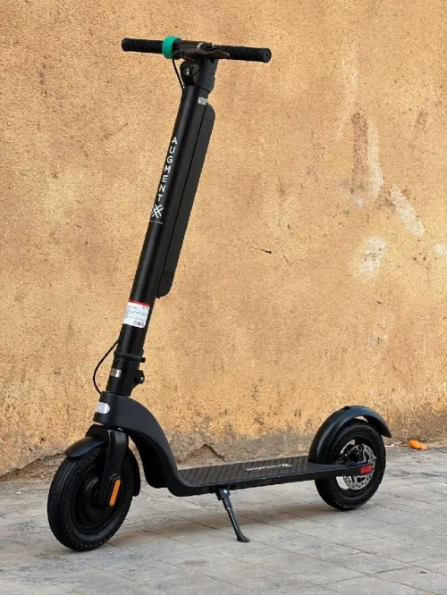 Scooter AUGMNT jdida grand taille 10/10
