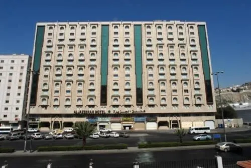 عمرة 22 جانفي و 5 فيفري رحلات مباشرة و غير مباشرة فنادق شدا غزة  و الجنادرية و الجزيرة من الحرم ابتداءا من164000 دج  