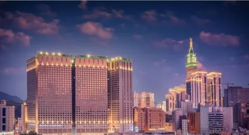 عمرة أوائل رمضان رحلات مباشرة فنادق متنوعة و قريبة من الحرم دخول مدينة  ابتداء من 285000 دج