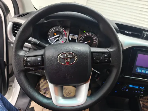 Toyota Revo  2024 SR5