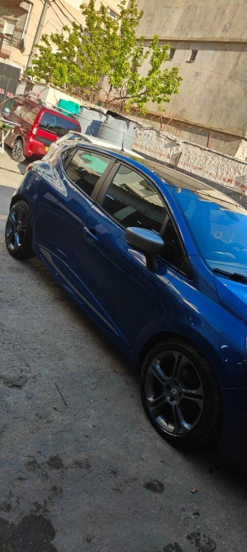 Renault Clio 4 2018 GT Line +