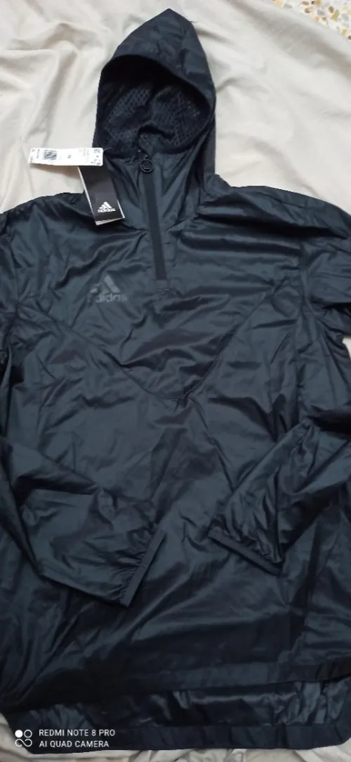 vêtements de toutes les marques 
