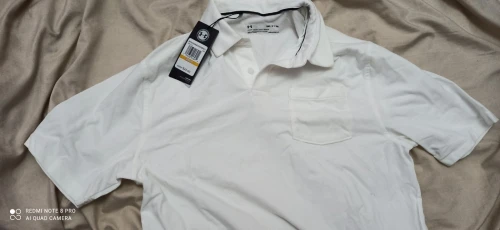 vêtements de toutes les marques 