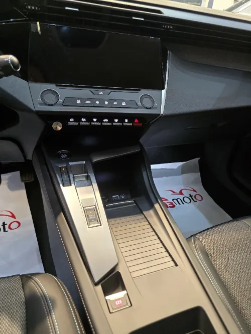 Peugeot 308 2025 Allure Pack