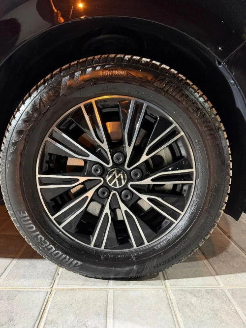 Volkswagen Multivan 2023 Full option