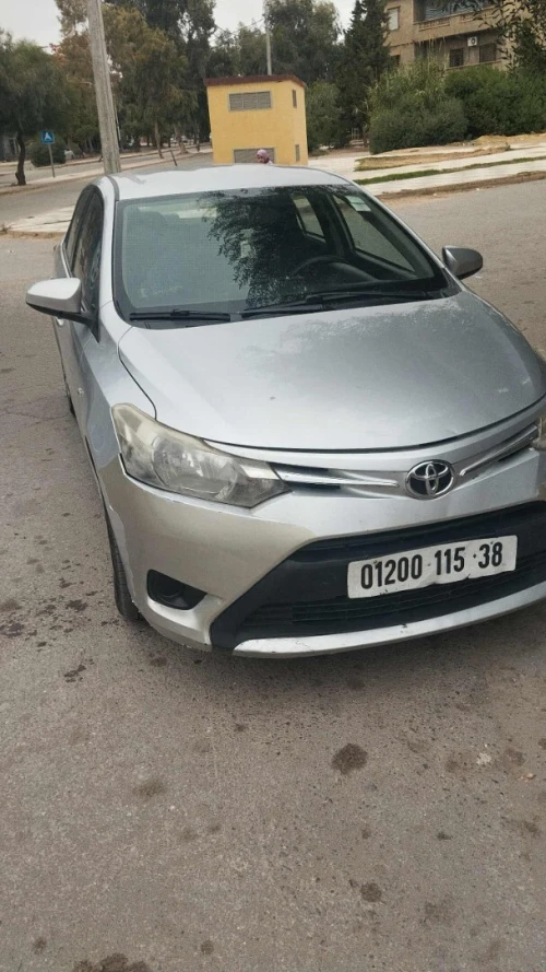 Toyota Yaris Sedan 2015 Yaris Sedan