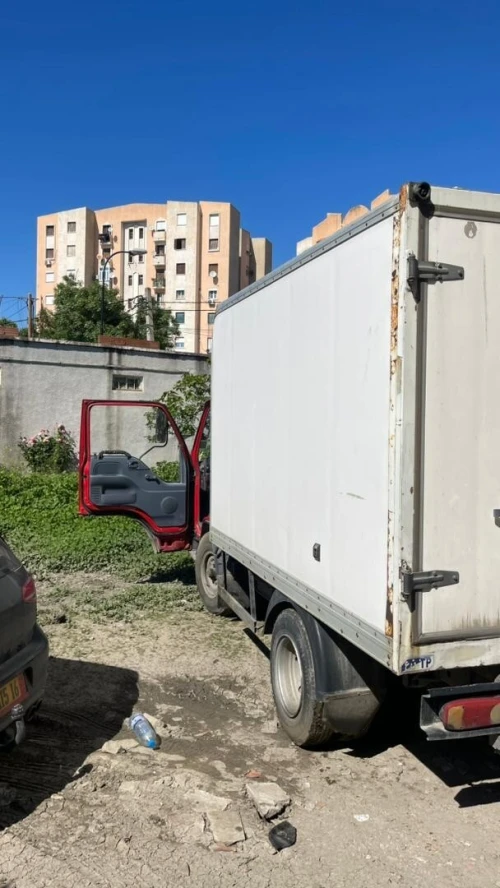 Isuzu Nkr 2001